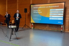 2023, Goetel Bauinfoabend Glasfaserausbau 01 Begrüßung